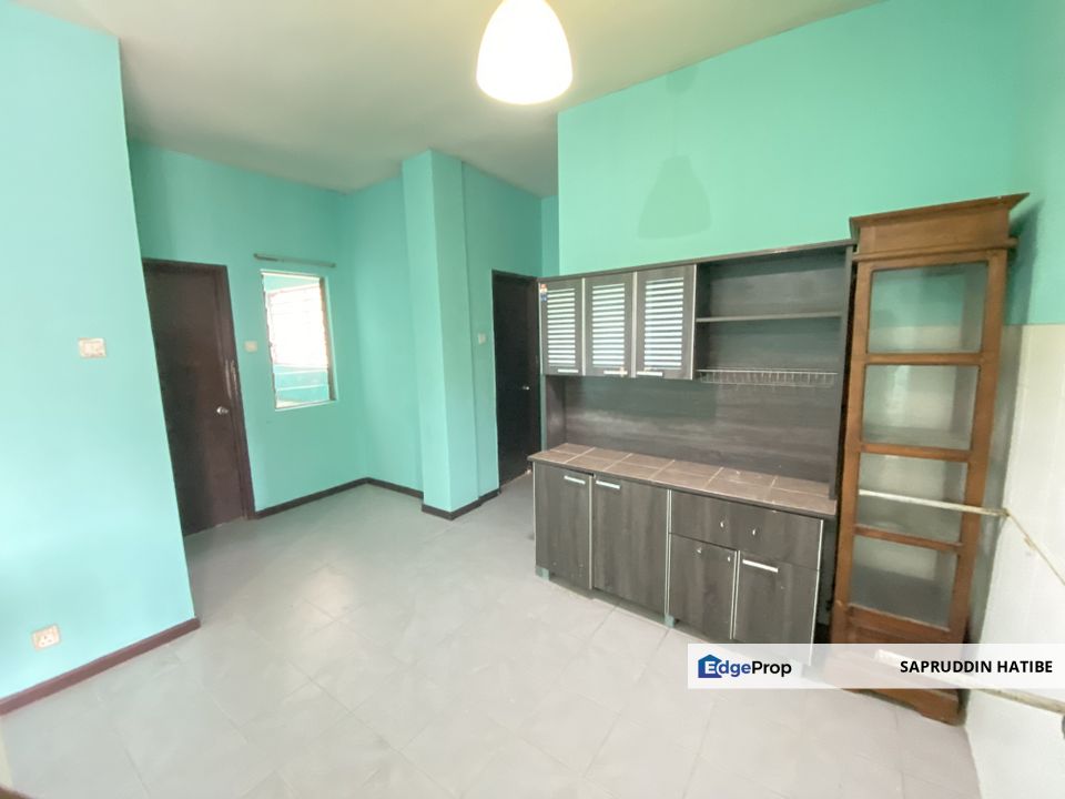 Urgent Intake!!!!  Suri Puteri Apartment Seksyen 20 Shah Alam for Rent, Selangor, Shah Alam