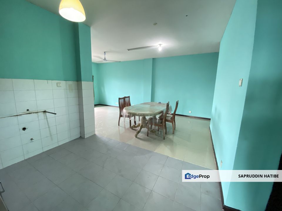 Urgent Intake!!!!  Suri Puteri Apartment Seksyen 20 Shah Alam for Rent, Selangor, Shah Alam