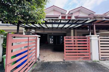 Opulenia @ Denai Alam