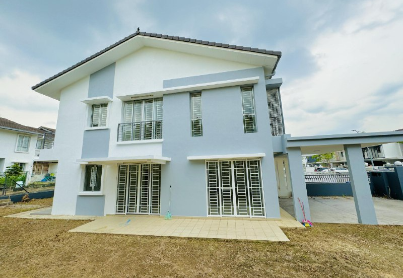 Ariza Elmina Gardens