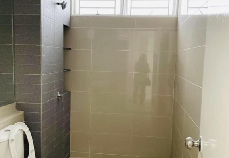 Ariza Elmina Gardens