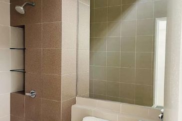 Ariza Elmina Gardens