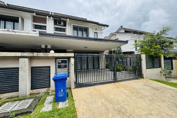 Saffron Hills @ Denai Alam