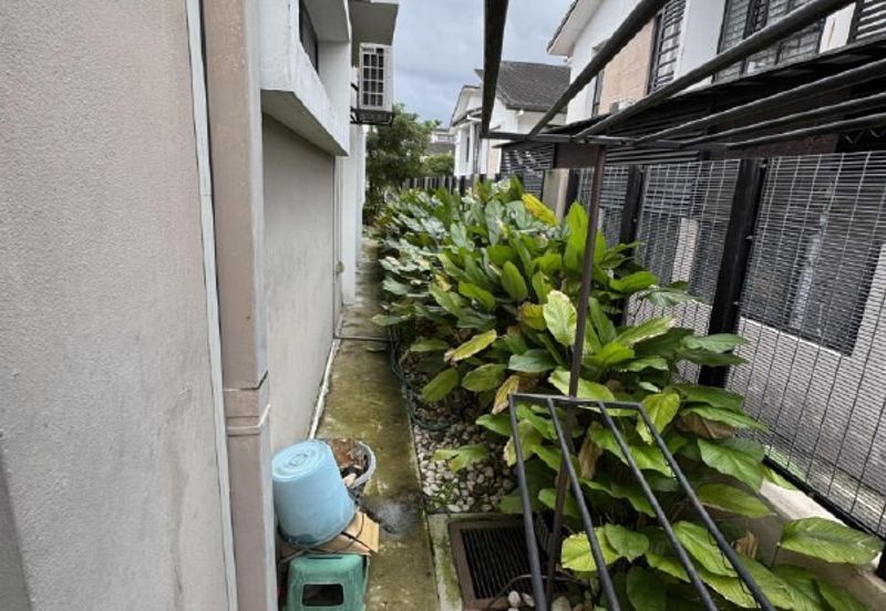 Saffron Hills @ Denai Alam