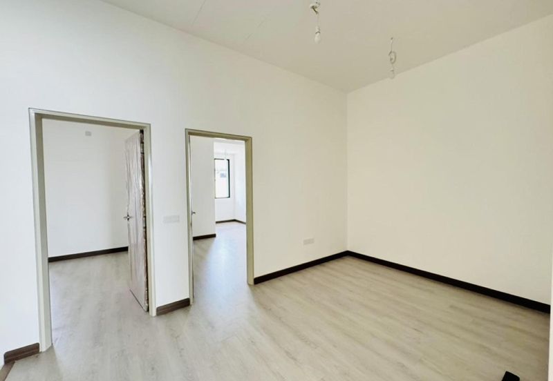 Nadira 3 @ Bukit Raja