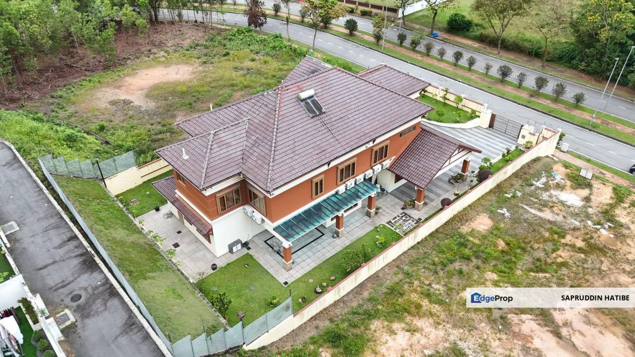 Double Storey Bungalow, Jalan Rimba Riang, Seksyen 9 Kota Damansara For Sale, Selangor, Kota Damansara