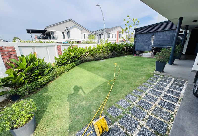 Elmina Green Three @ City of Elmina