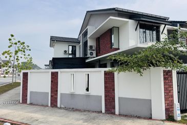 Elmina Green Three @ City of Elmina