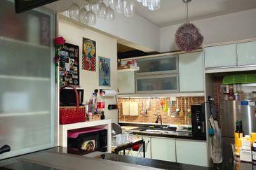 Suri Puteri Serviced Apartment