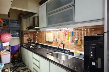 Suri Puteri Serviced Apartment