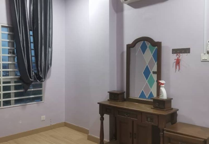 Suri Puteri Serviced Apartment