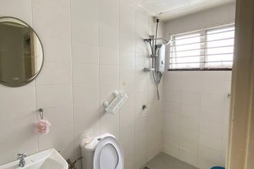 Suri Puteri Serviced Apartment