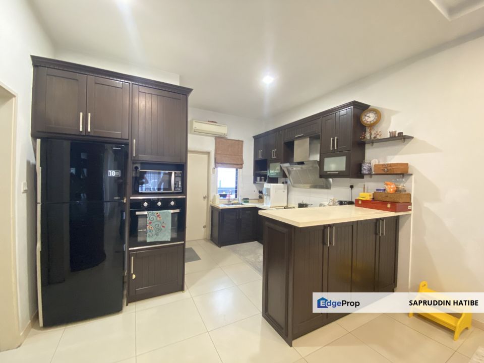Frangipani Encorp Cahaya Alam @ Seksyen U12, Shah Alam Two and a Half Storeys Terrace Renovated Unit For Sale, Selangor, Shah Alam