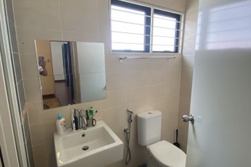 Frangipani Encorp Cahaya Alam @ Seksyen U12