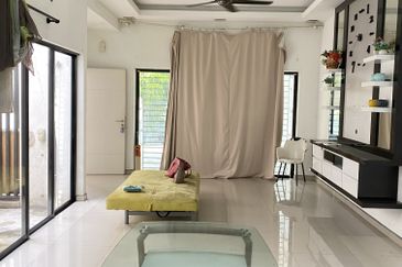 Frangipani Encorp Cahaya Alam @ Seksyen U12