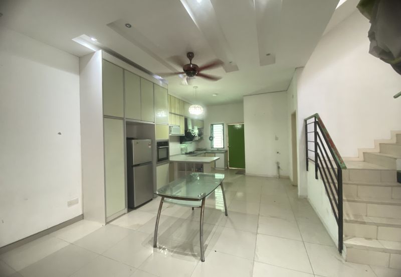 Frangipani Encorp Cahaya Alam @ Seksyen U12