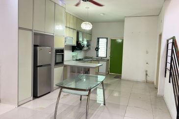 Frangipani Encorp Cahaya Alam @ Seksyen U12