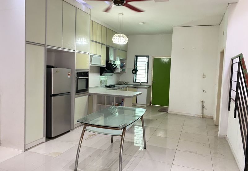 Frangipani Encorp Cahaya Alam @ Seksyen U12