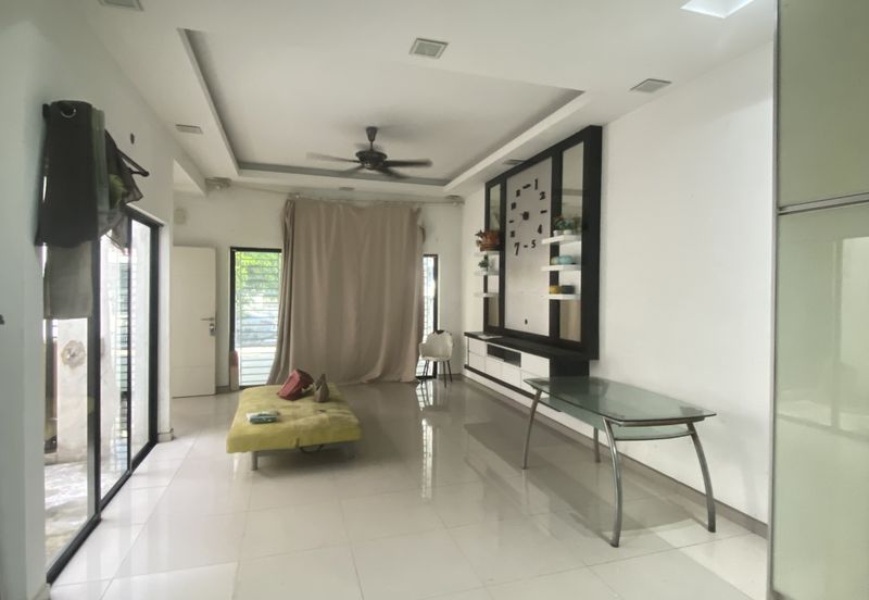 Frangipani Encorp Cahaya Alam @ Seksyen U12