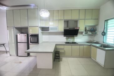 Frangipani Encorp Cahaya Alam @ Seksyen U12