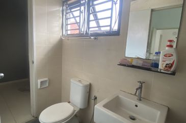 Frangipani Encorp Cahaya Alam @ Seksyen U12