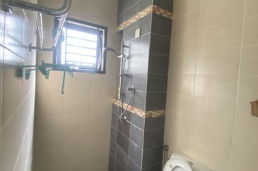 Frangipani Encorp Cahaya Alam @ Seksyen U12