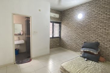 Frangipani Encorp Cahaya Alam @ Seksyen U12