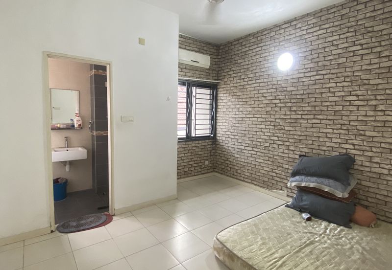 Frangipani Encorp Cahaya Alam @ Seksyen U12