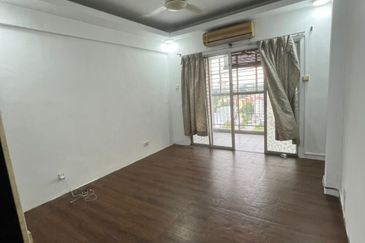 Suri Puteri Serviced Apartment