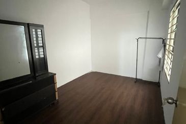 Suri Puteri Serviced Apartment