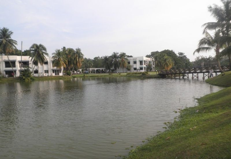 Country Villas @ County Heights