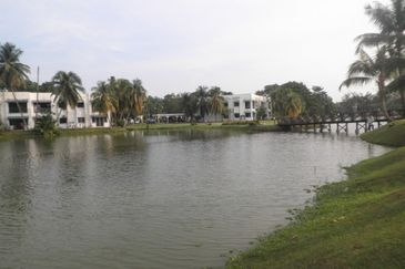 Country Villas @ County Heights