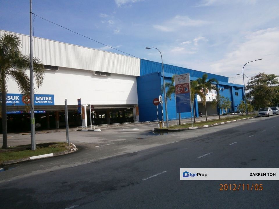 Lotus Kajang Saujana Impian Mahkota Shop, Selangor, Kajang