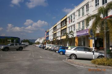 JALAN IMPIAN MAHKOTA 1