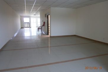 JALAN IMPIAN MAHKOTA 1