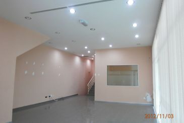 JALAN IMPIAN MAHKOTA 1