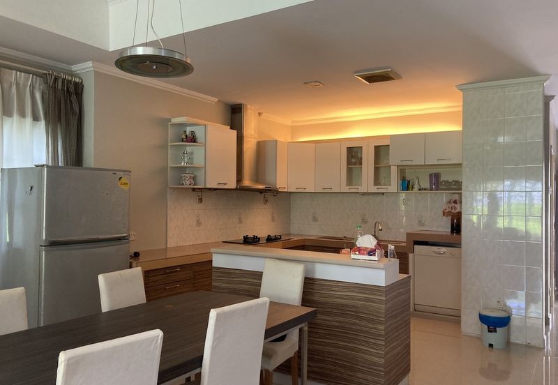 Country Villas @ County Heights