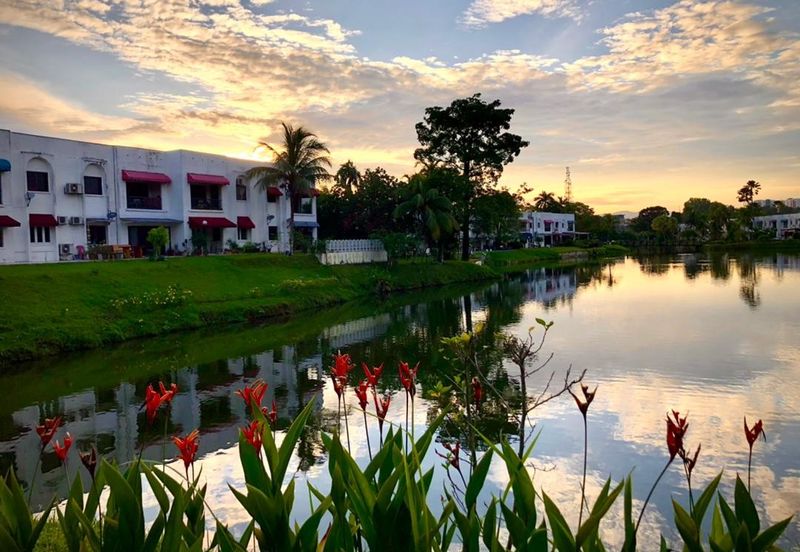 Country Villas @ County Heights