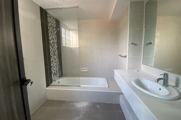 Puteri Palma Condominium @ IOI Resort City