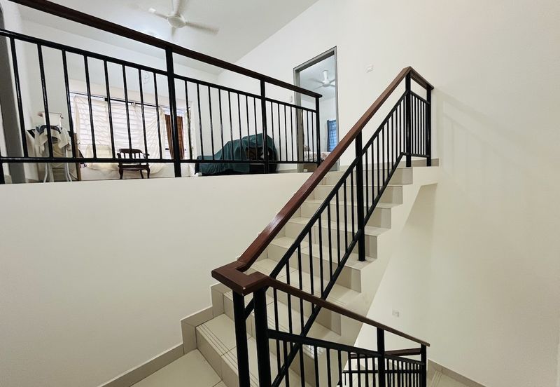 Evira @ Warisan Puteri