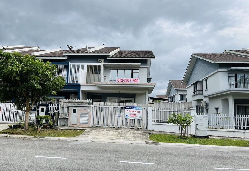 Evira @ Warisan Puteri