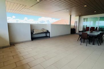 Puteri Palma Condominium @ IOI Resort City