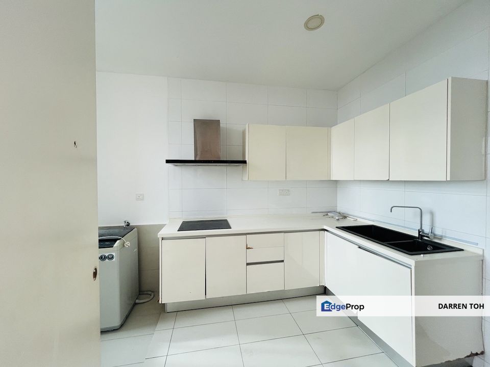 Clio Residences @ Ioi Resort City For Sale, Putrajaya, Putrajaya