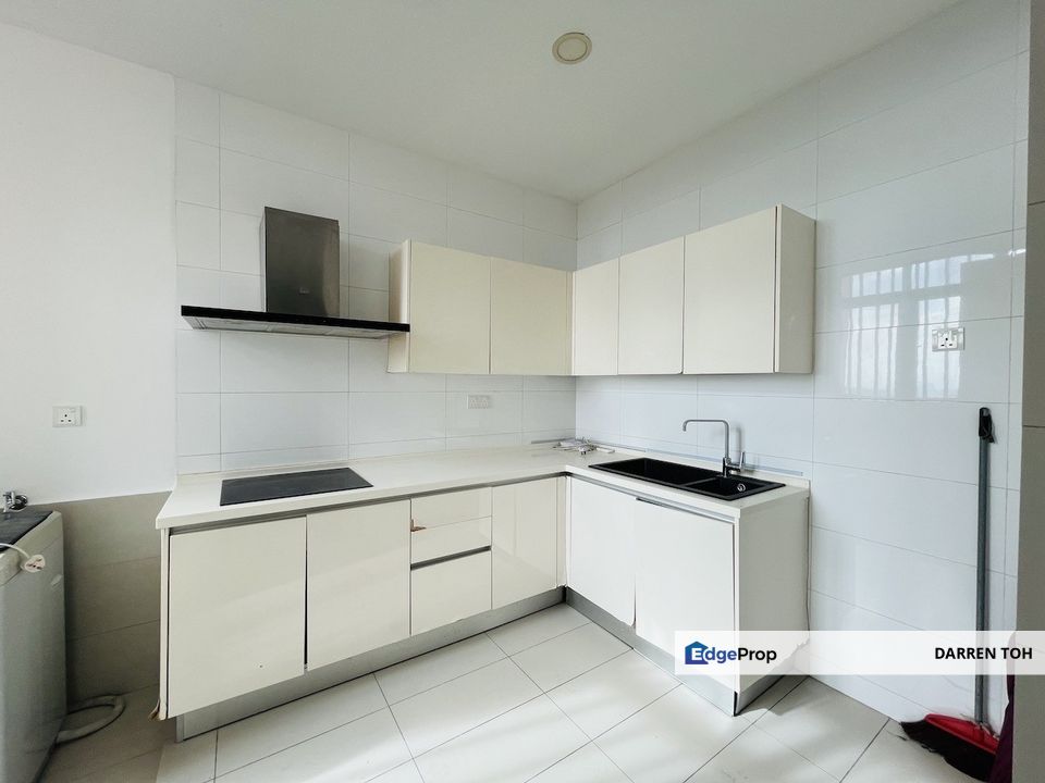 Clio Residences @ Ioi Resort City For Sale, Putrajaya, Putrajaya