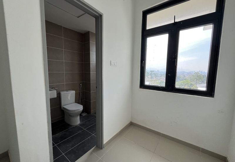 The Louvre @ Country Heights