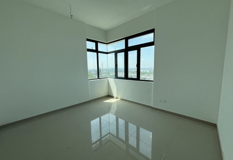 The Louvre @ Country Heights