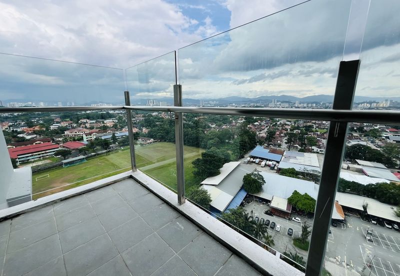 The Louvre @ Country Heights