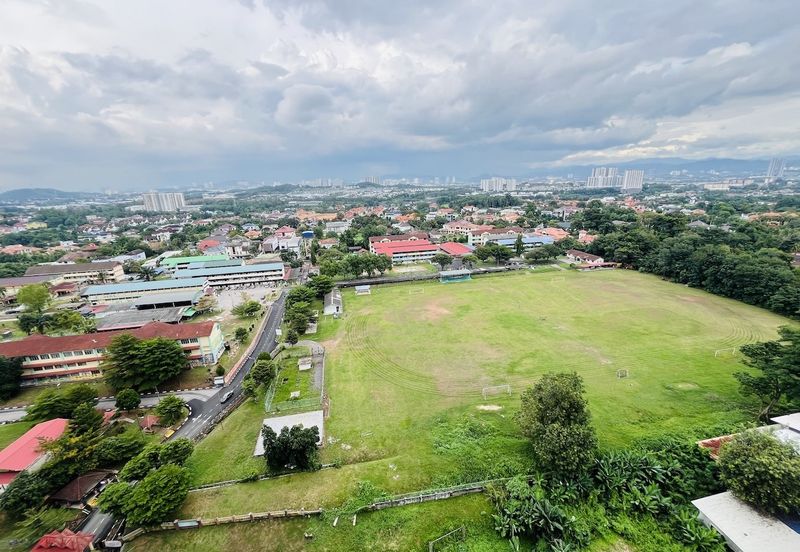 The Louvre @ Country Heights