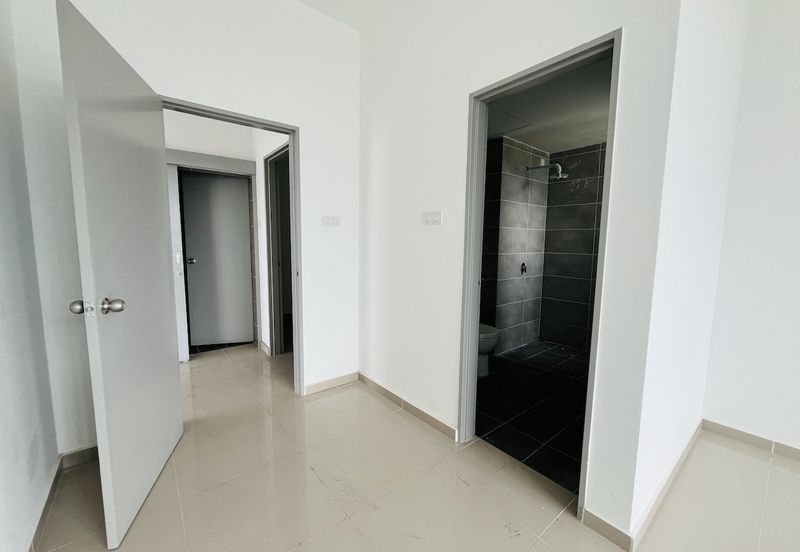 The Louvre @ Country Heights