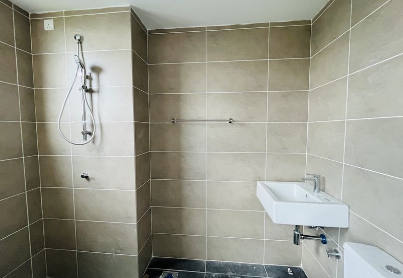 The Louvre @ Country Heights